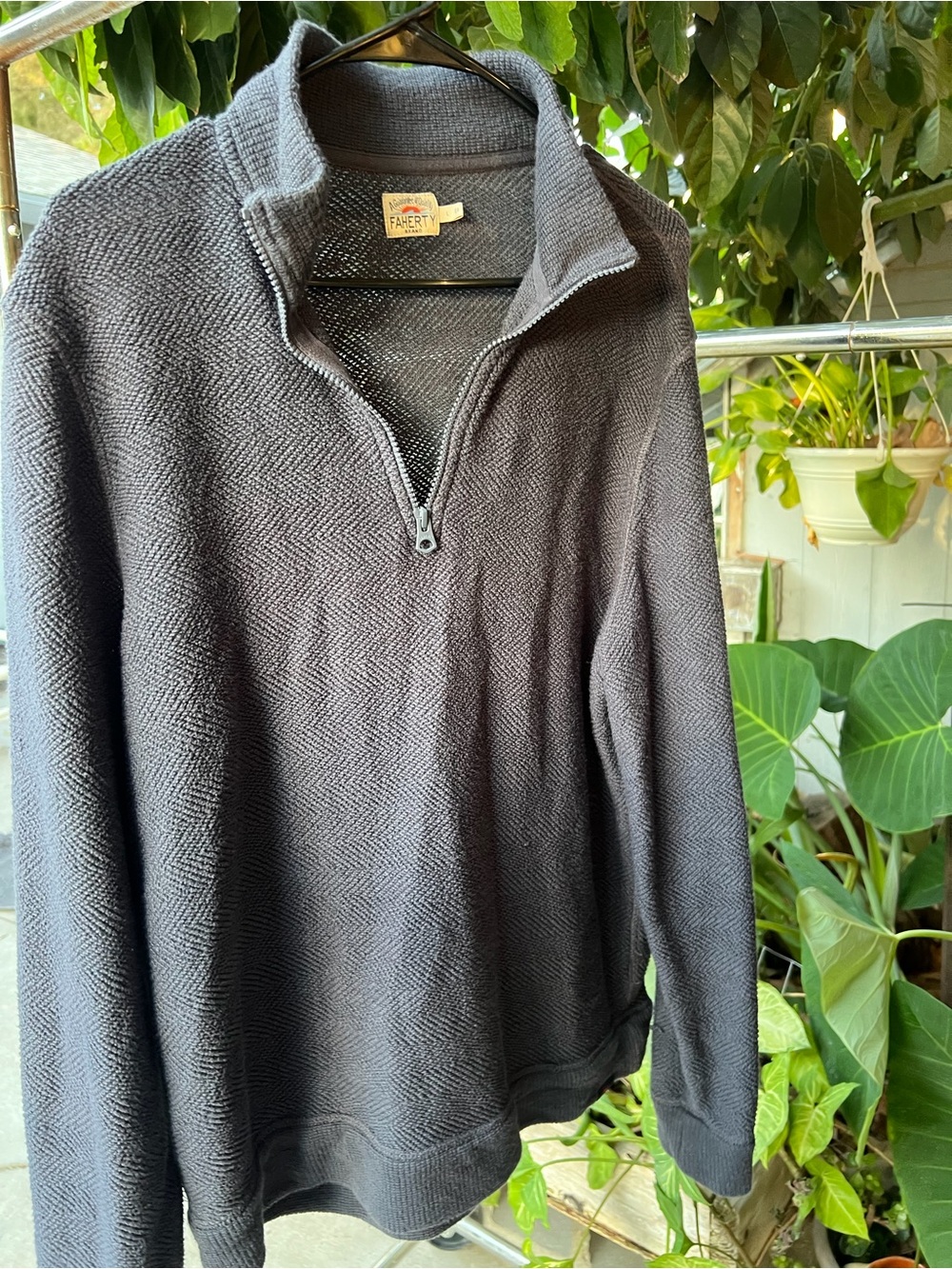 Faherty Men's Charcoal Quarter-Zip Textured Sweater